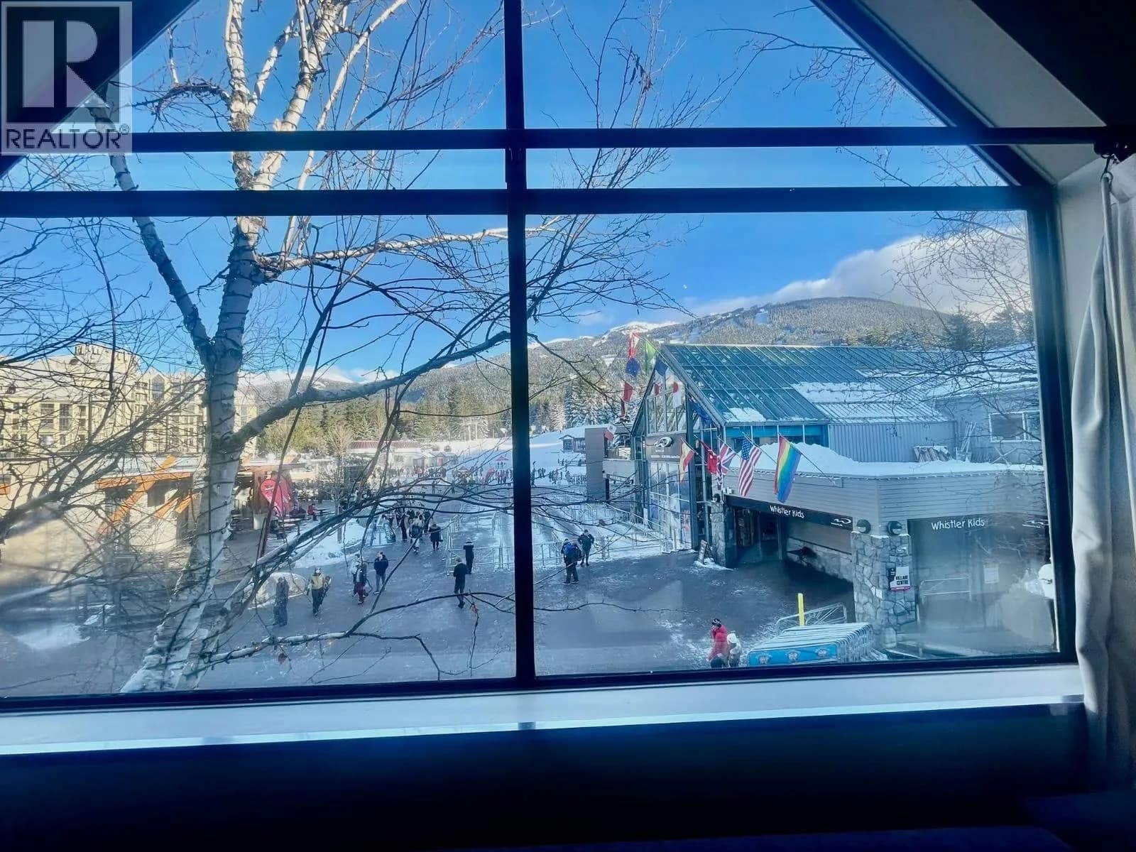 #Week 9 902-4293 MOUNTAIN SQUARE, Whistler, BC photo 3