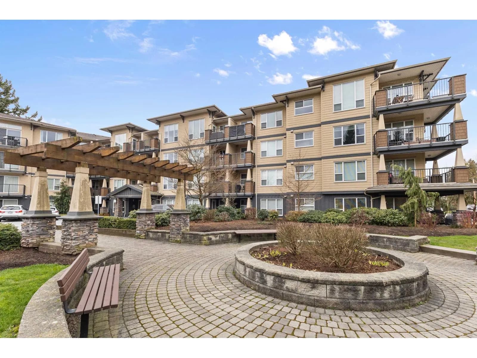 #321 2565 CAMPBELL AVENUE, Abbotsford, BC photo 1