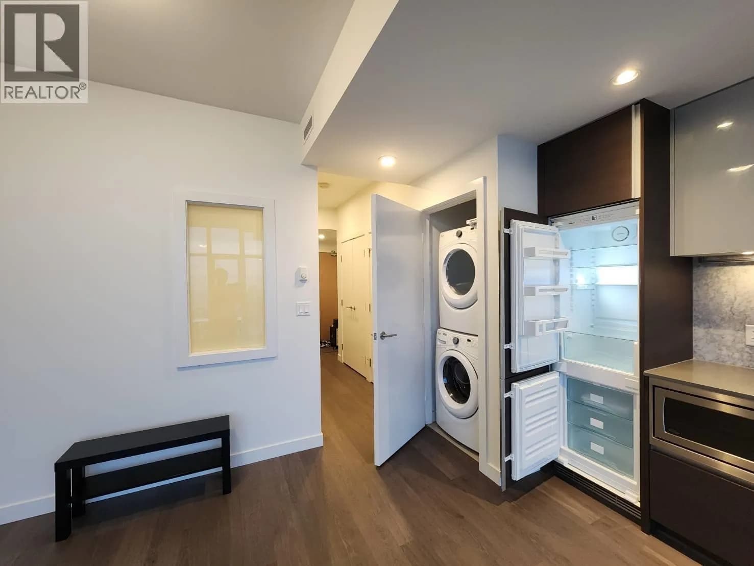 #5203 4670 ASSEMBLY WAY, Burnaby, BC photo 5