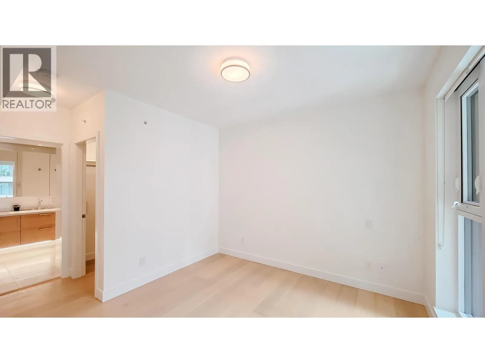 #301 7128 ADERA STREET, Vancouver, BC photo 3