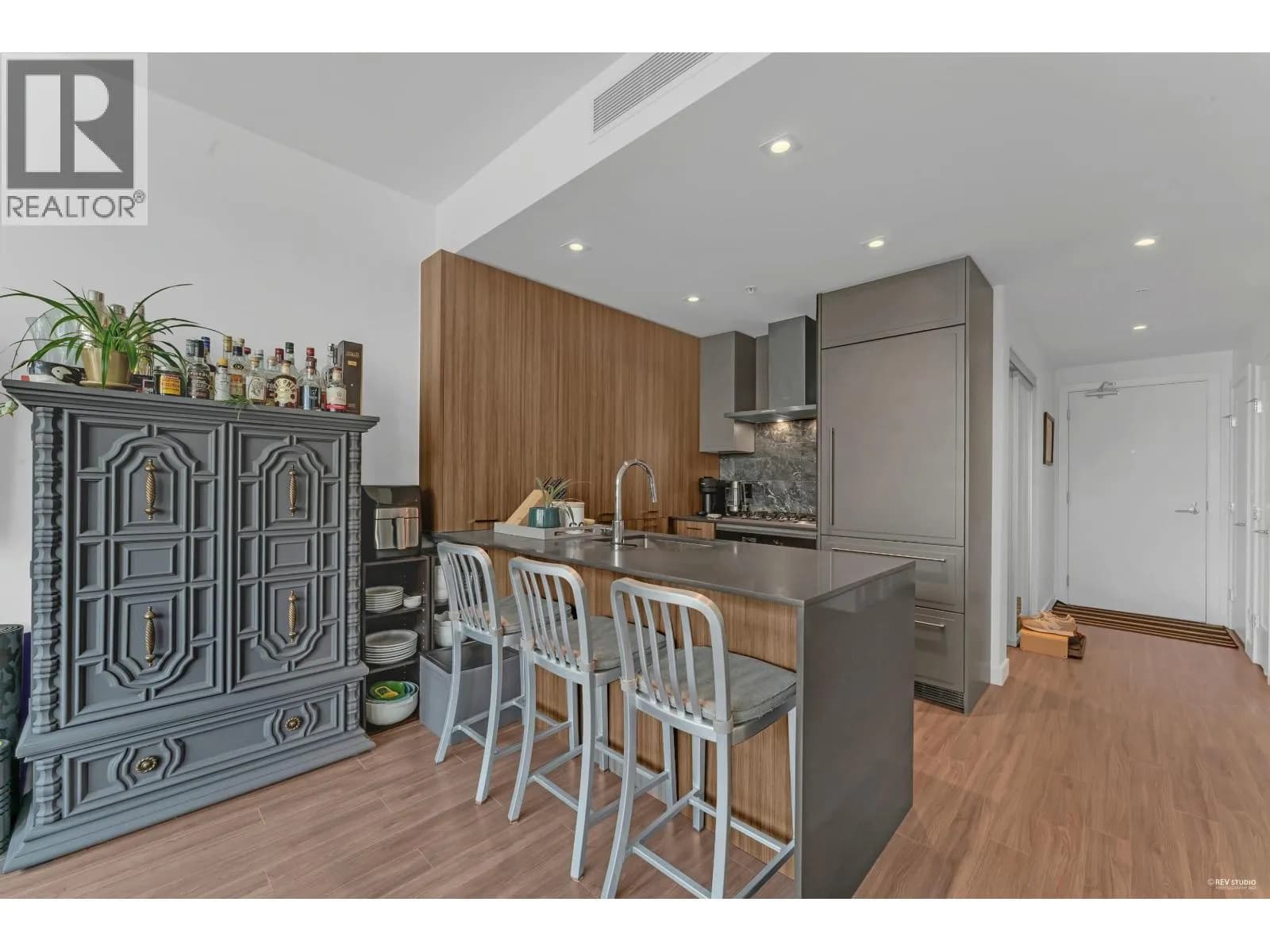 2288 ALPHA AVENUE, Burnaby