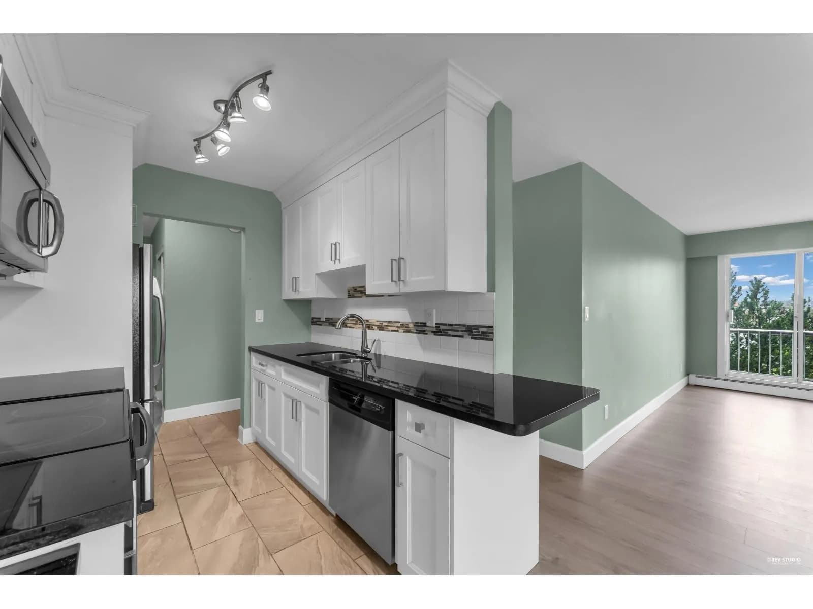 17707 57A AVENUE, Surrey