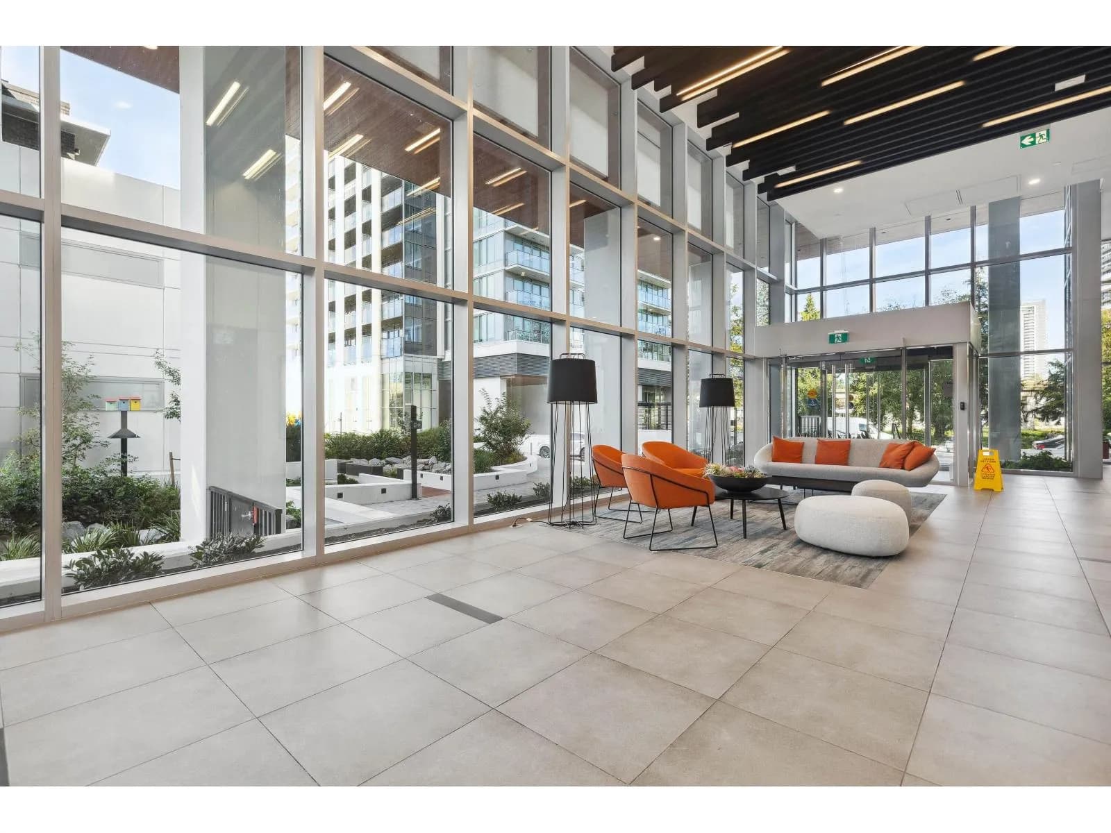 #3609 10448 UNIVERSITY DRIVE, Surrey, BC photo 3