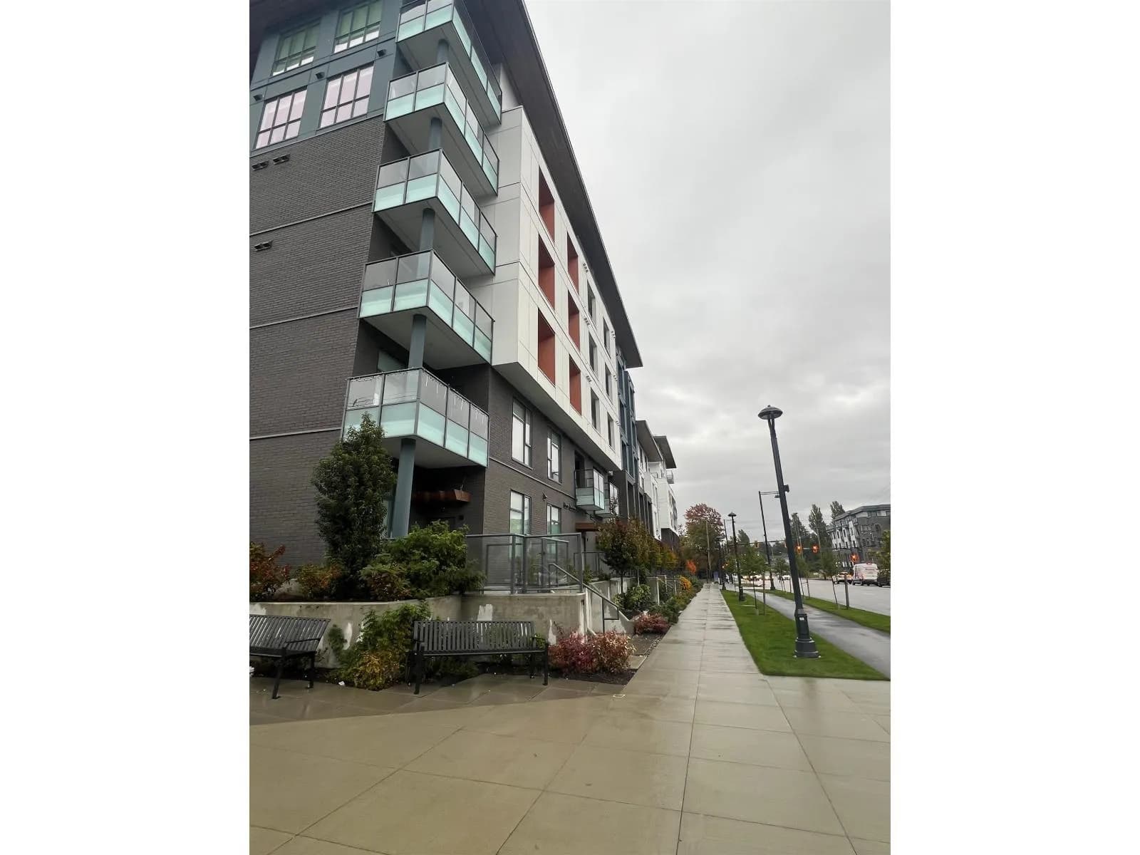#608 10828 139A STREET, Surrey, BC photo 4