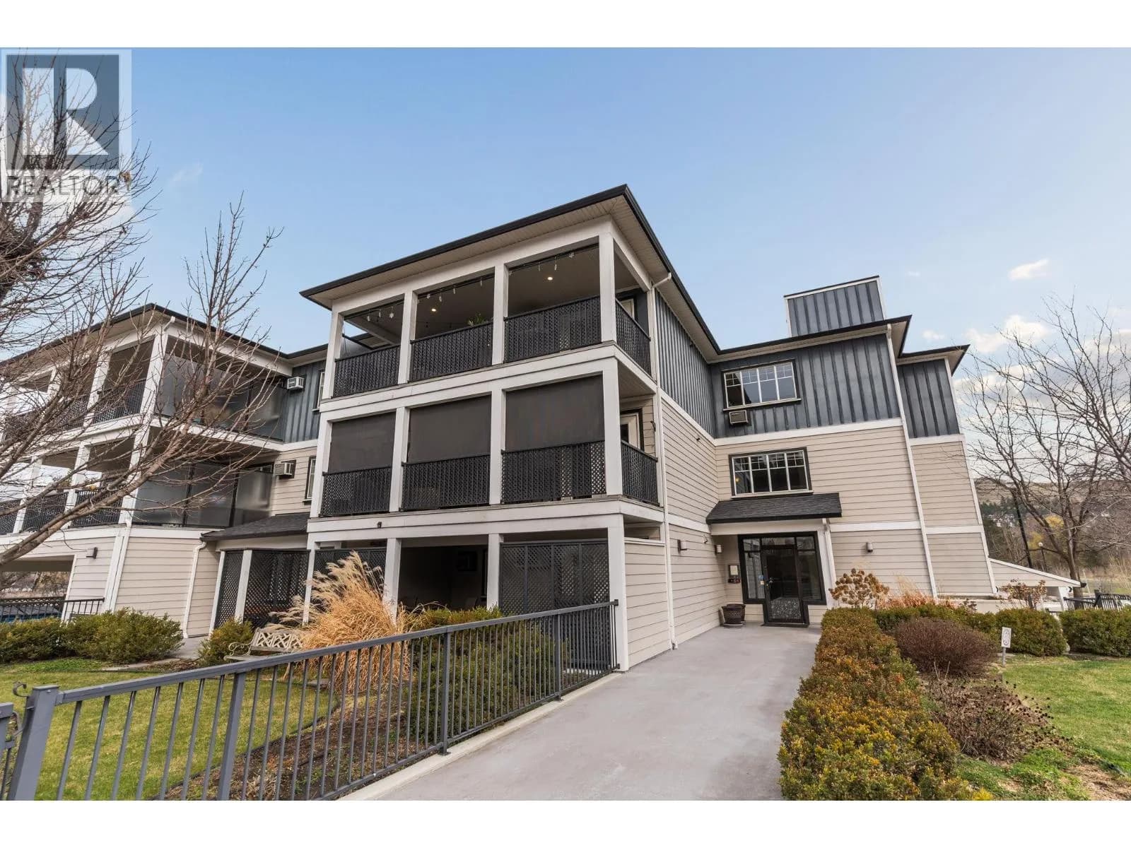 10529 Powley Court, Lake Country
