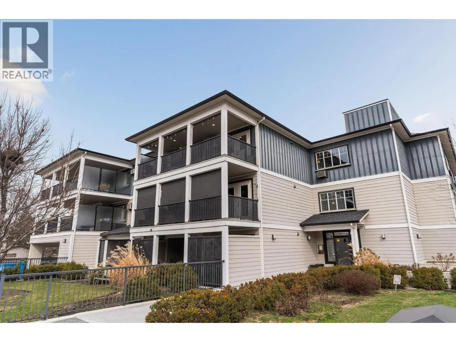 #305 10529 Powley Court, Lake Country, BC photo 2