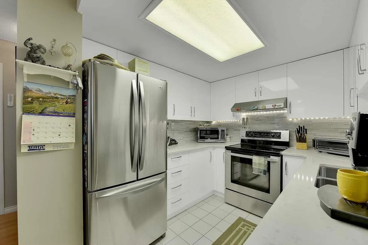 #1408 10082 148 STREET, Surrey, BC photo 5