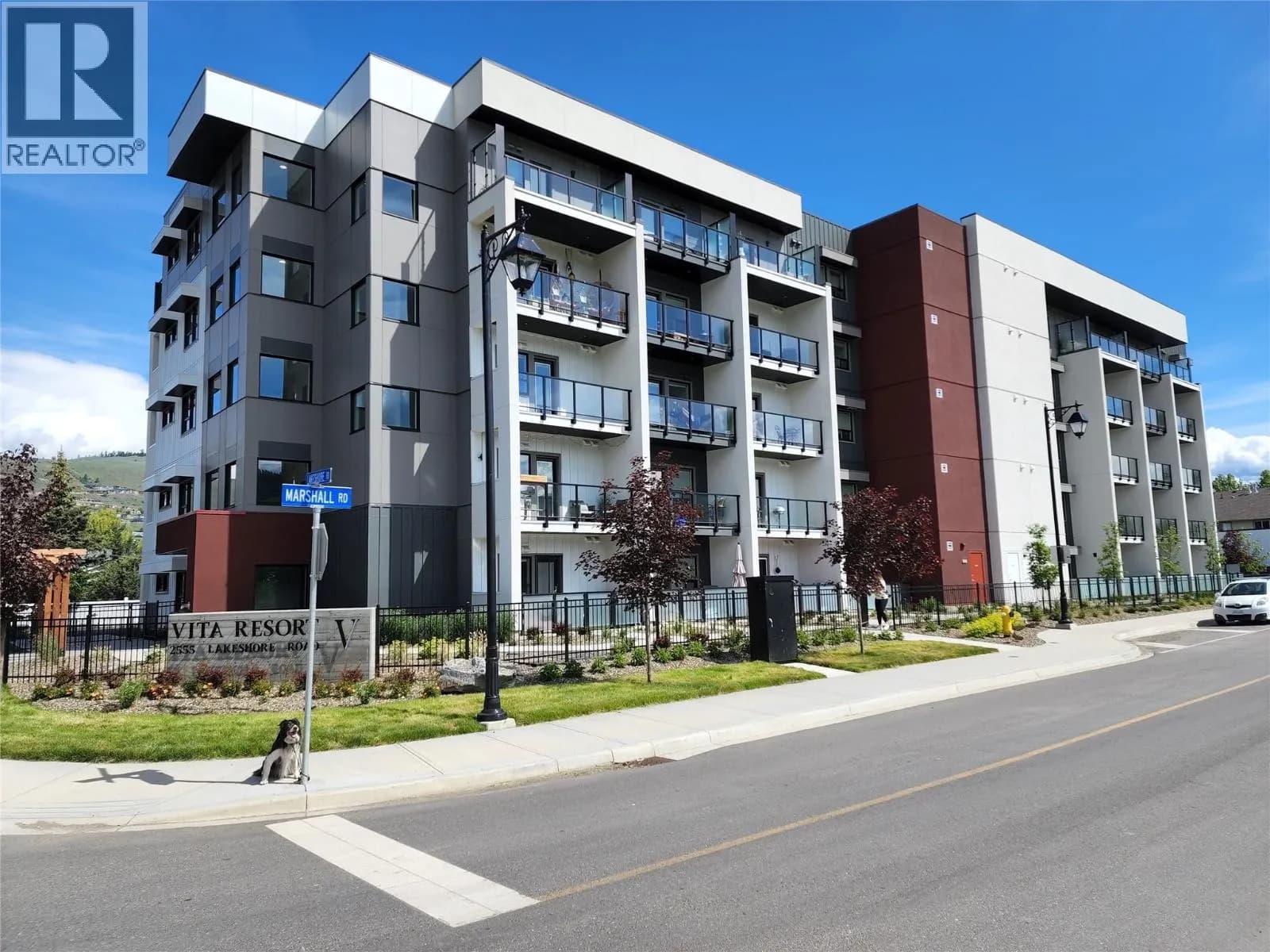 2555 Lakeshore Road, Vernon