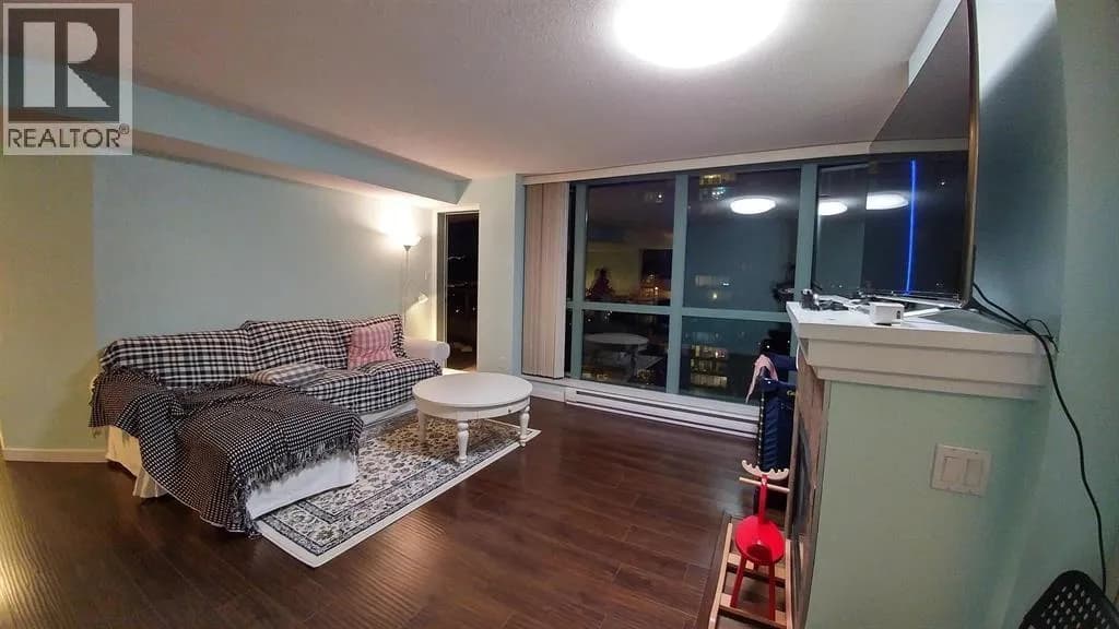 #2101 6659 SOUTHOAKS CRESCENT, Burnaby, BC photo 5