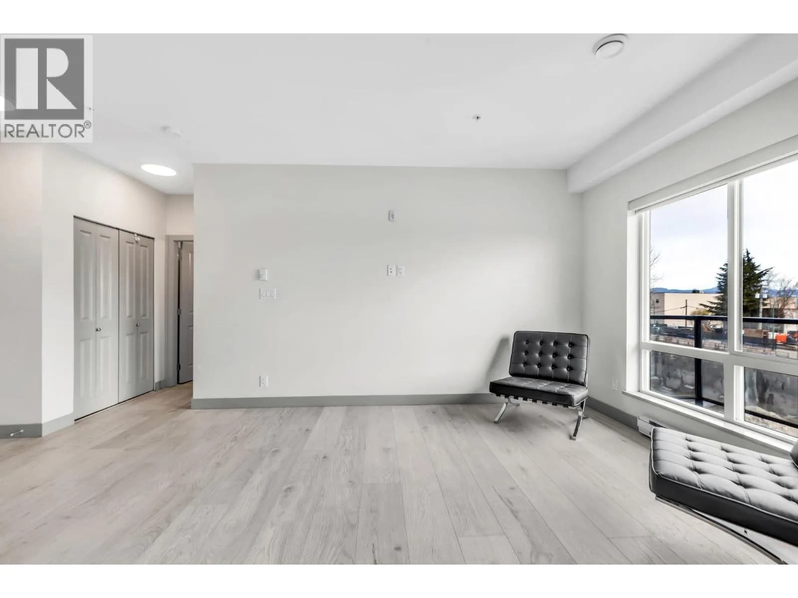 #311 6968 ROYAL OAK AVENUE, Burnaby, BC photo 5
