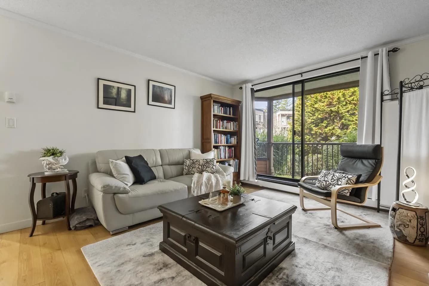 #106 1720 SOUTHMERE CRESCENT, Surrey, BC photo 2