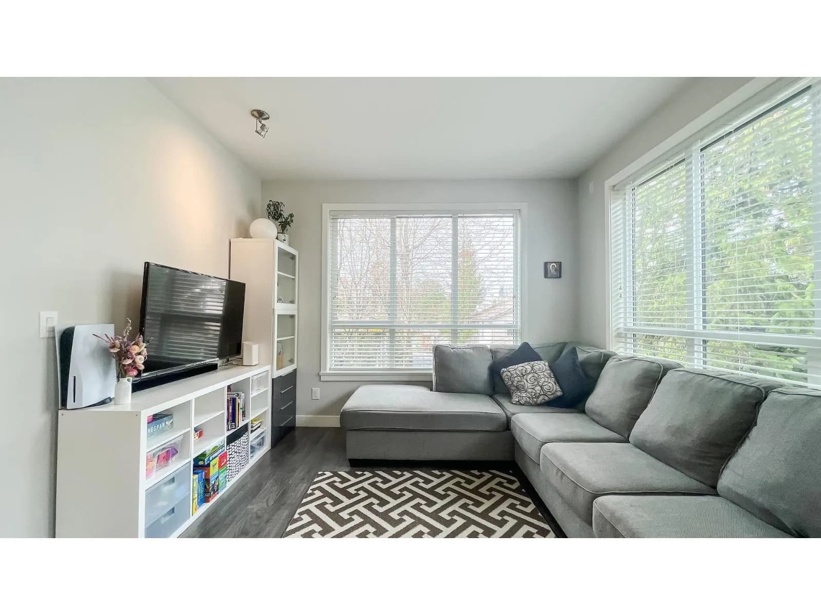 #207 10455 154 STREET, Surrey, BC photo 5