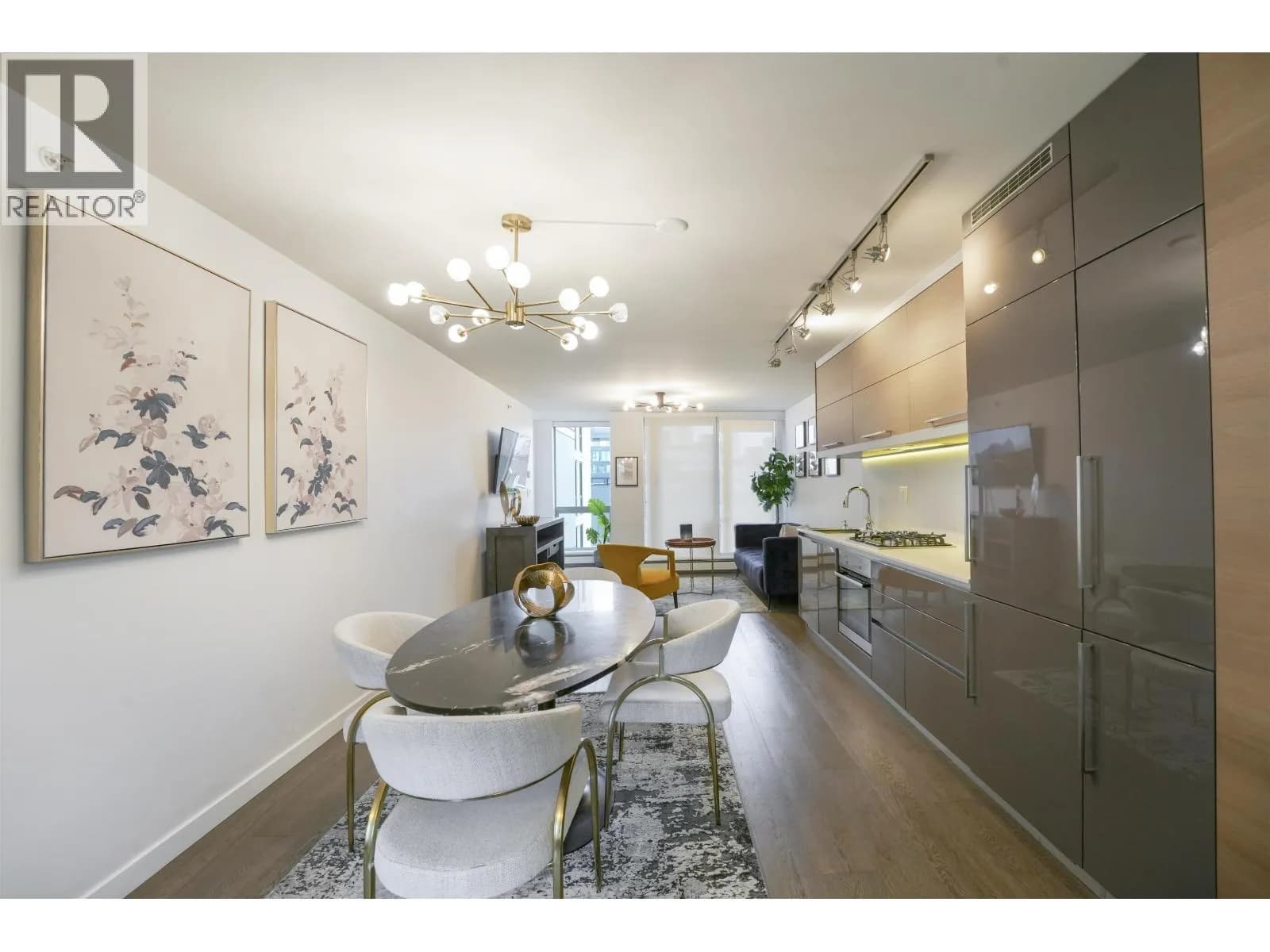 #608 189 KEEFER STREET, Vancouver, BC photo 2