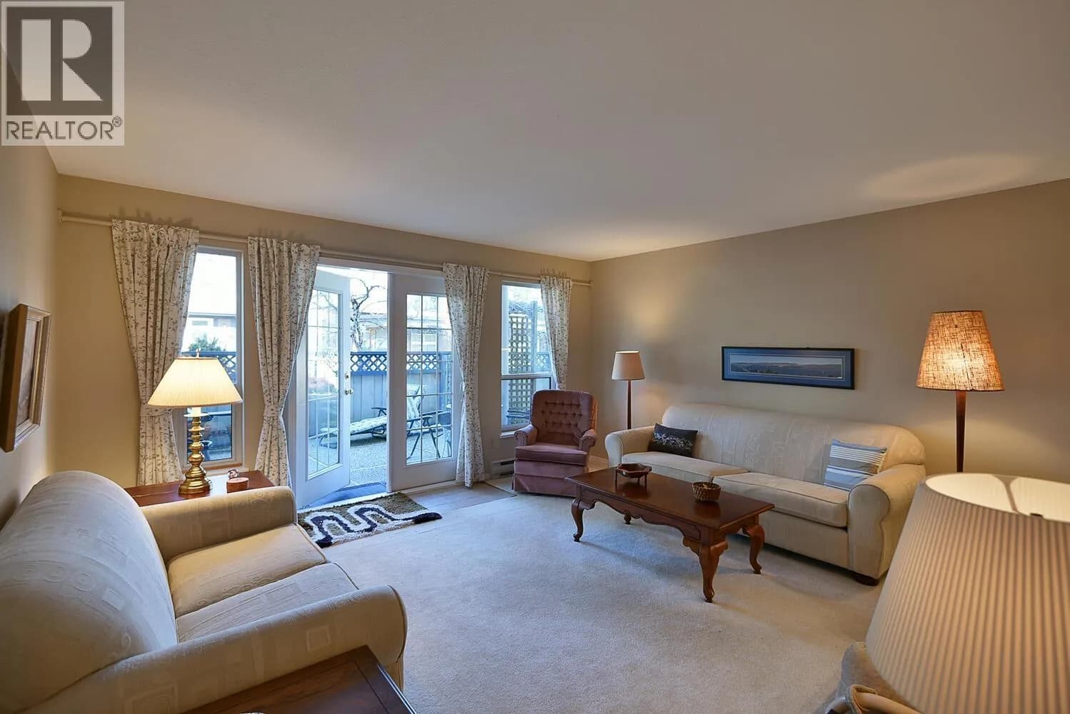 5768 MARINE WAY, Sechelt