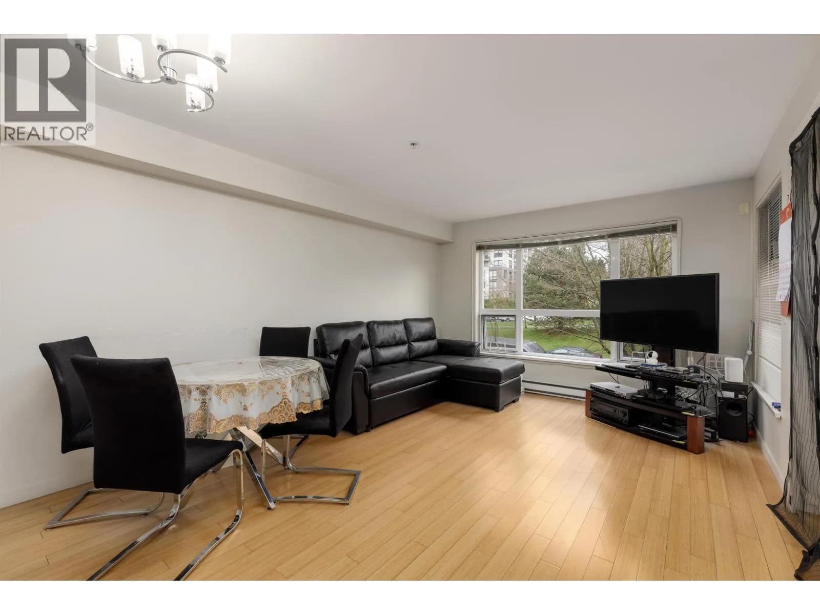 #214 3575 EUCLID AVENUE, Vancouver, BC photo 4