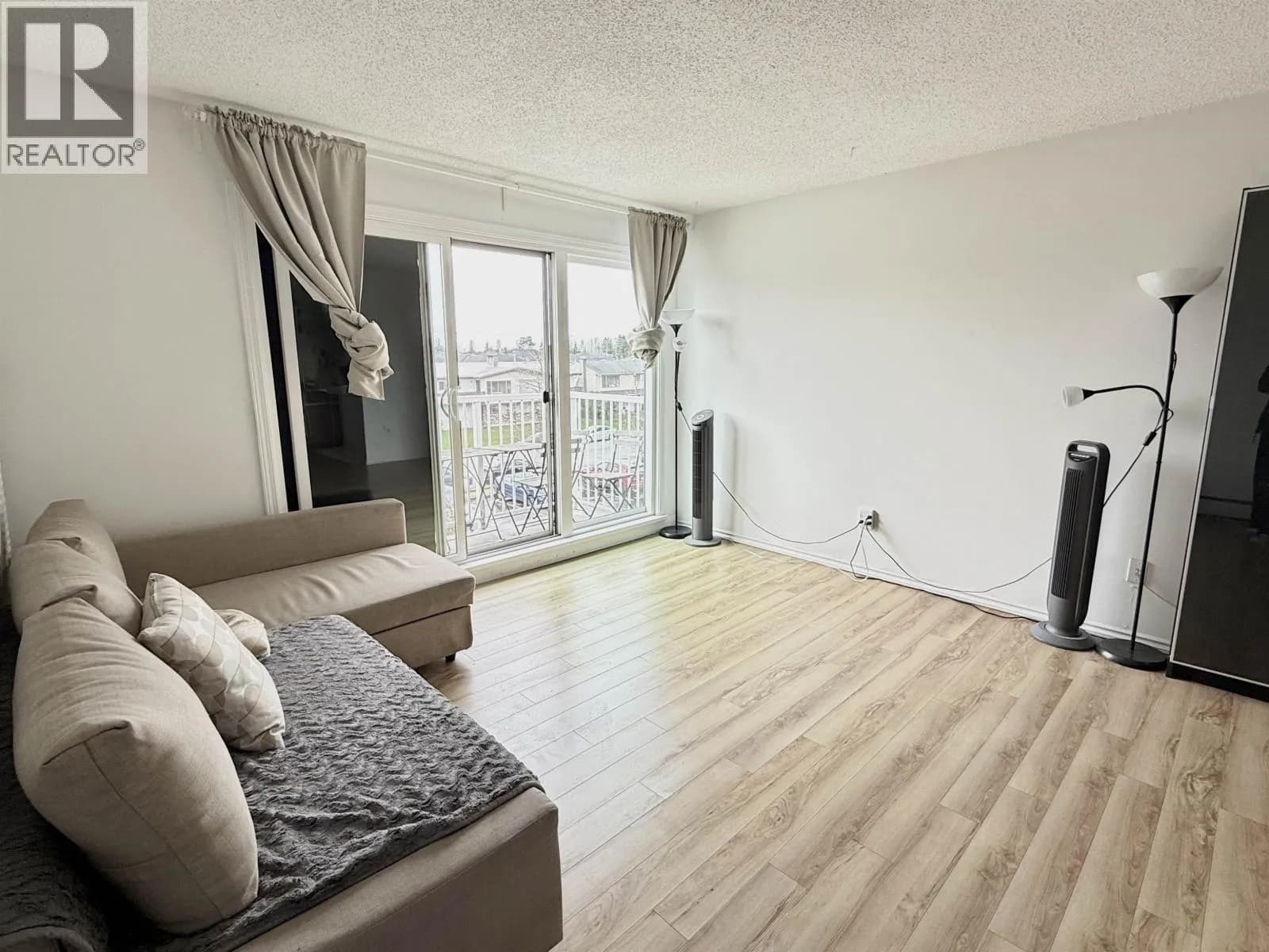 #304 7280 LINDSAY ROAD, Richmond, BC photo 3