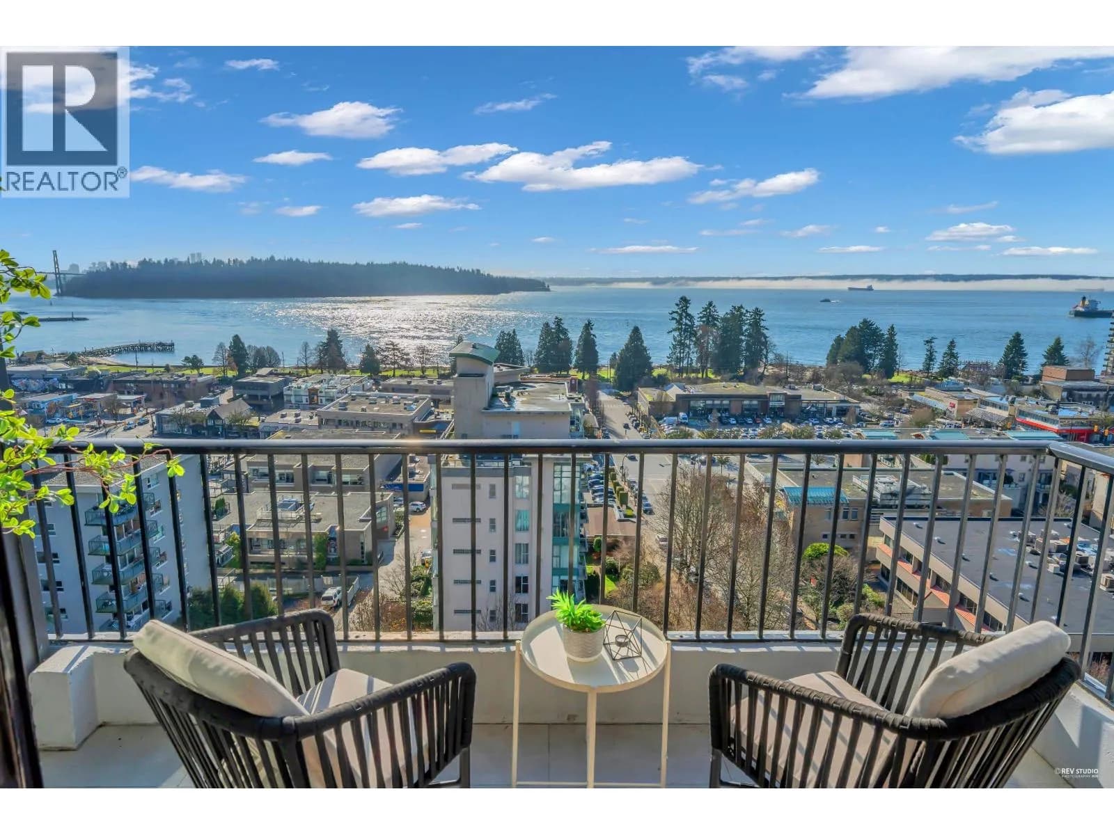 #1202 650 16TH STREET, West Vancouver, BC photo 3