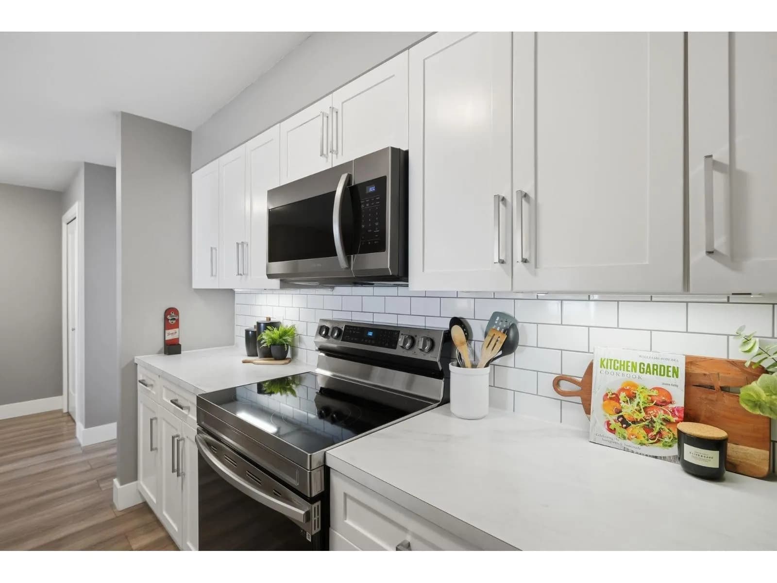 #212 33960 OLD YALE ROAD, Abbotsford, BC photo 2
