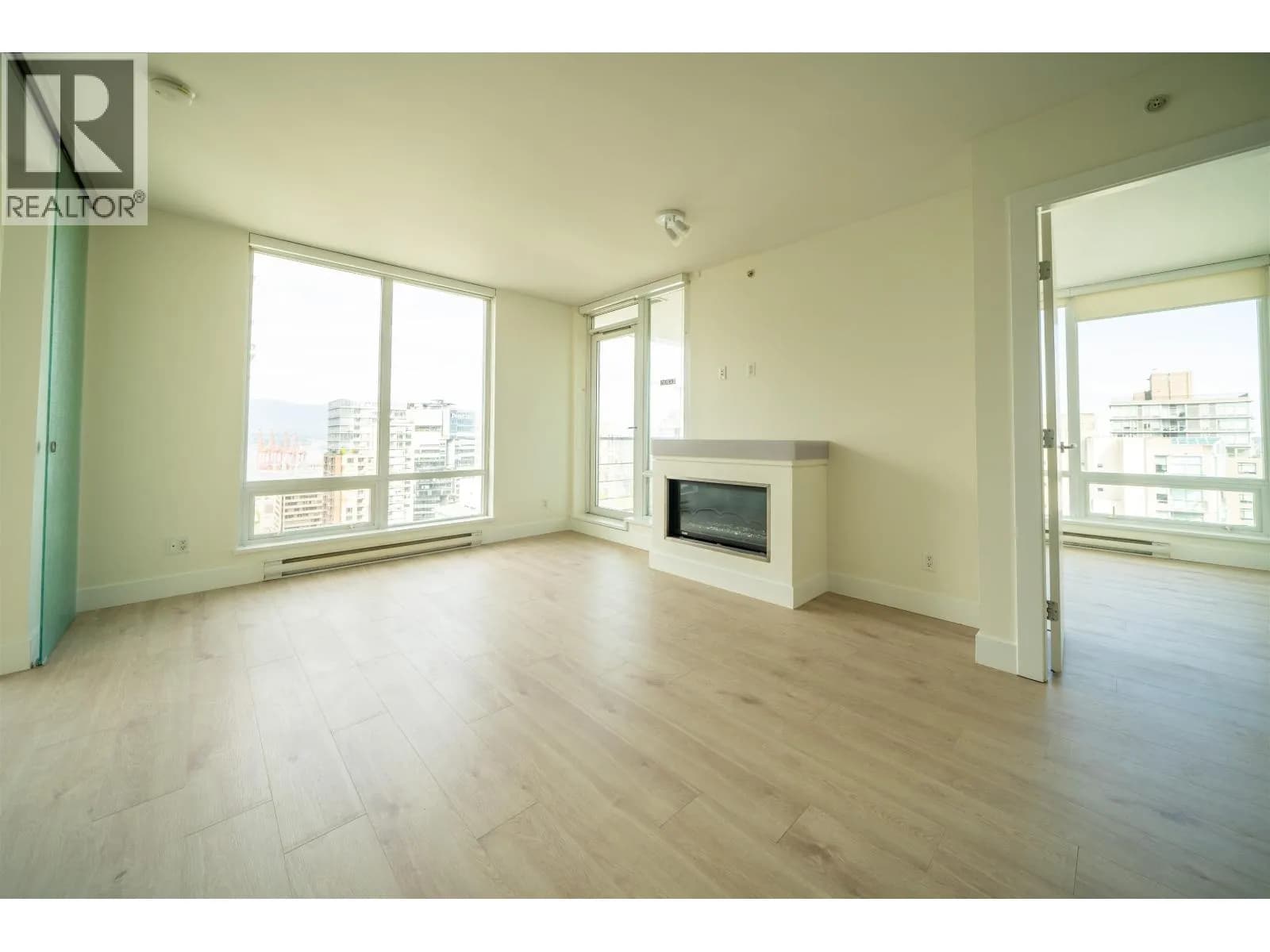 #2802 535 SMITHE STREET, Vancouver, BC photo 4