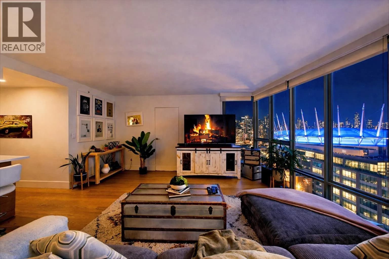 Pacific Landmark II, Vancouver