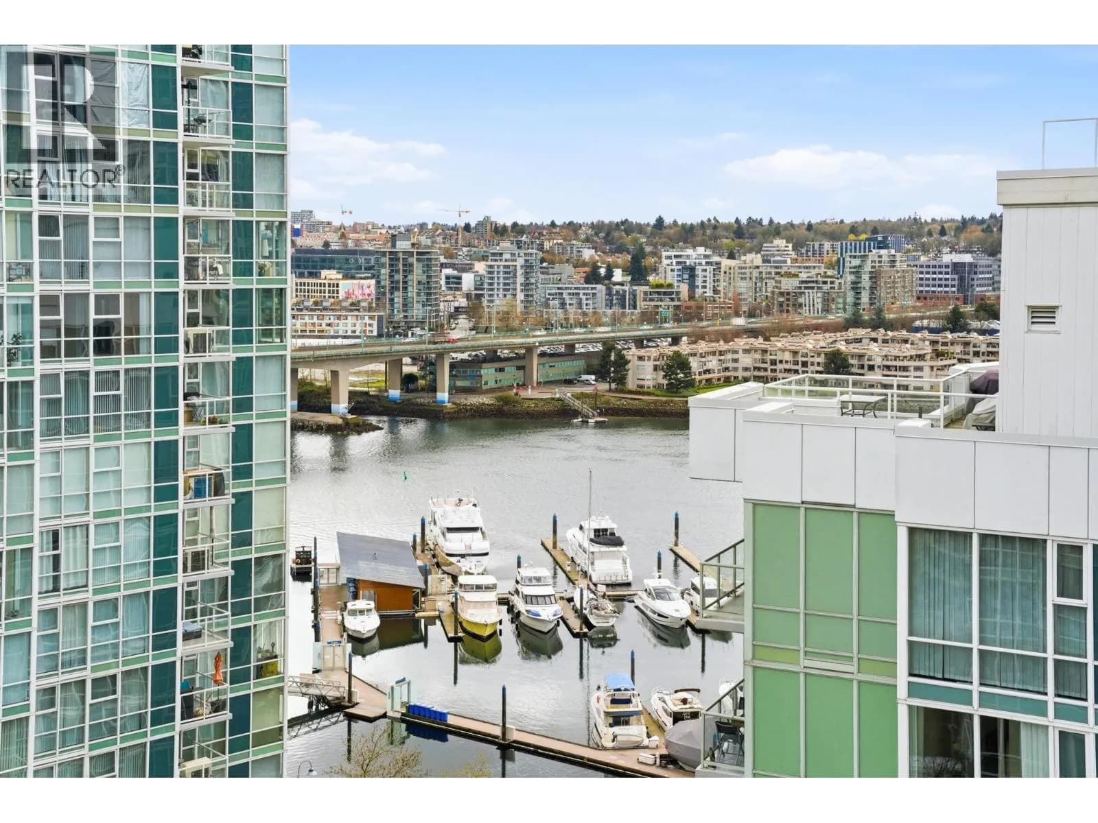 #1808 193 AQUARIUS MEWS, Vancouver, BC photo 2