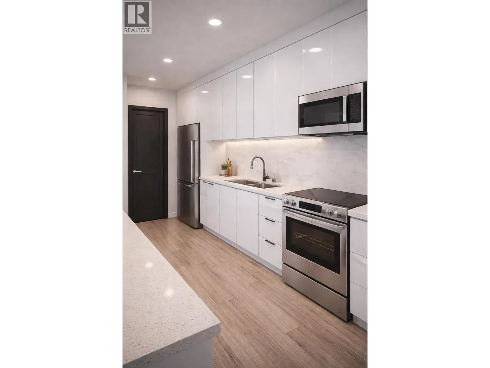 #205 120 E 4TH STREET, North Vancouver, BC photo 4