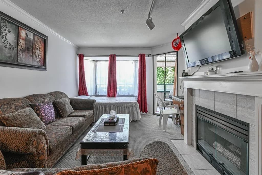 #208 2960 TRETHEWEY STREET, Abbotsford, BC photo 2