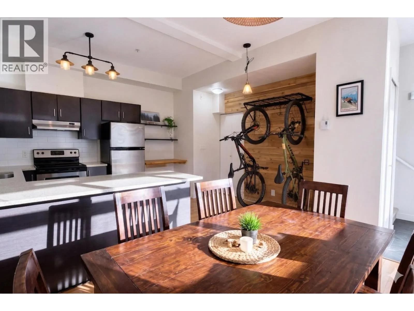 #103 41105 TANTALUS ROAD, Squamish, BC photo 5