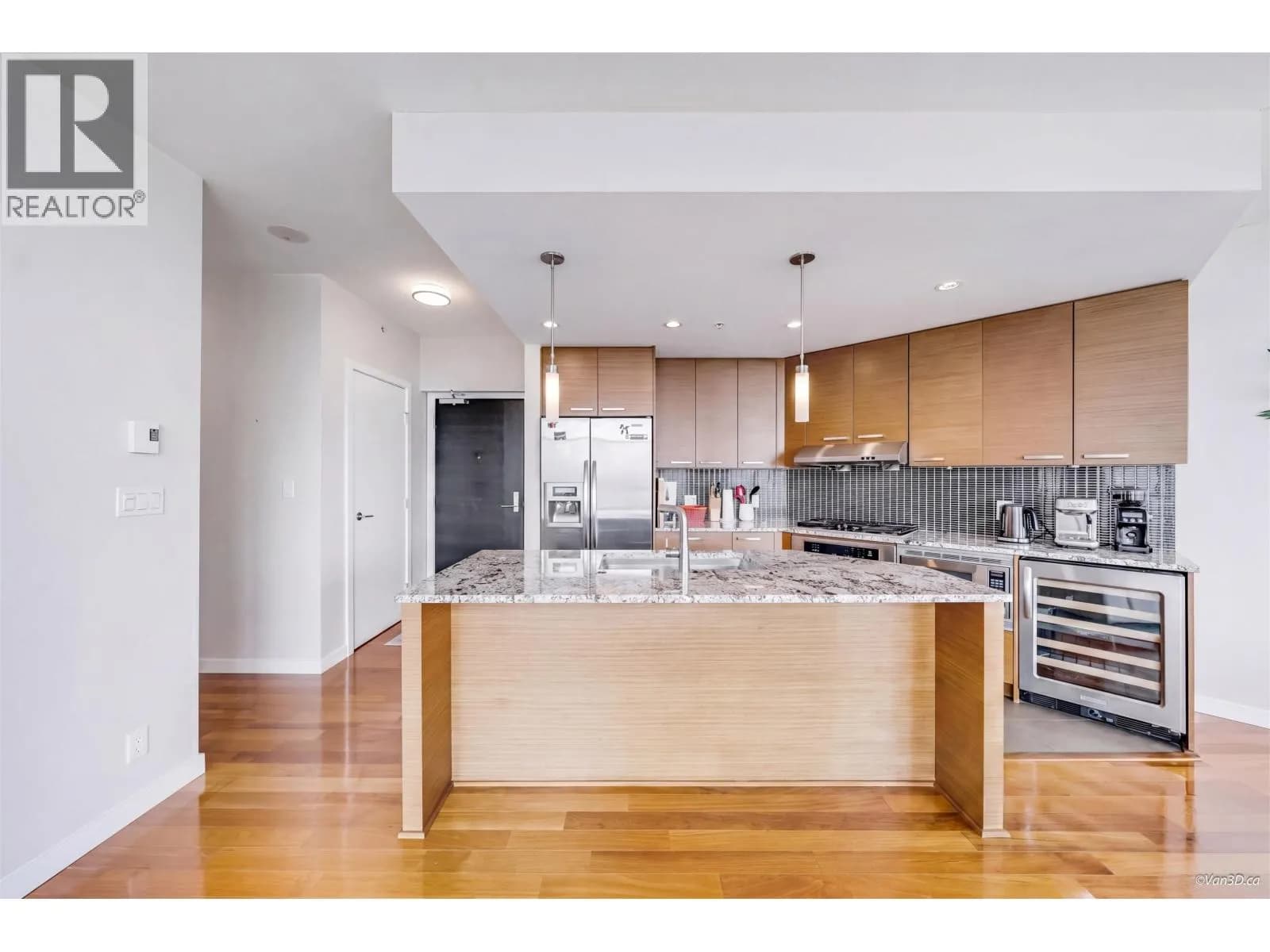 #2405 6188 WILSON AVENUE, Burnaby, BC photo 3