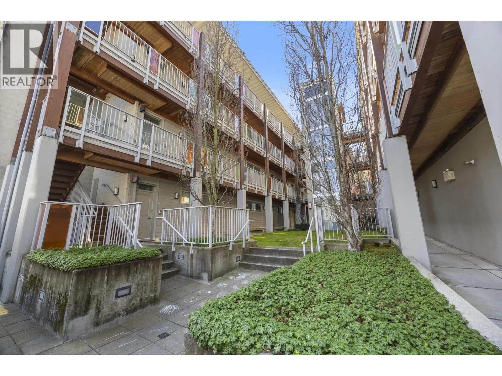 #311 5388 GRIMMER STREET, Burnaby, BC photo 5