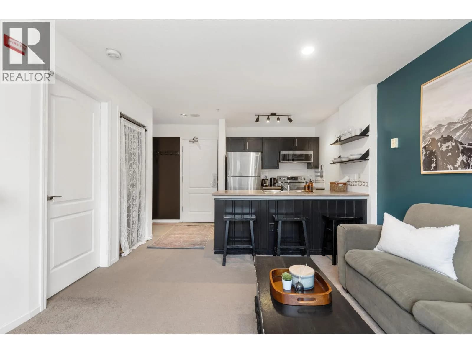 4314 MAIN STREET, Whistler