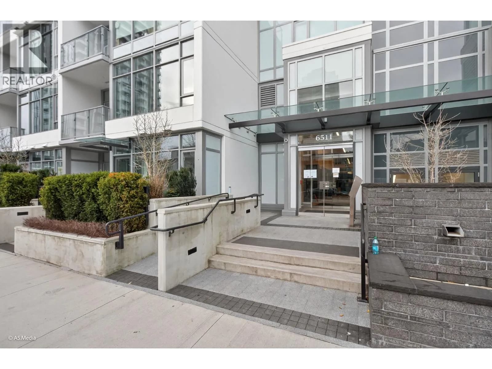 #2603 6511 SUSSEX AVENUE, Burnaby, BC photo 5