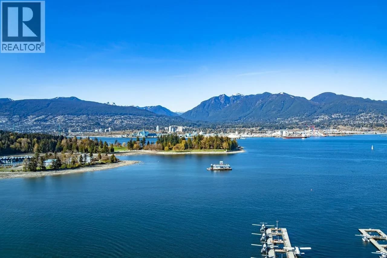 Three Harbour Green, Vancouver