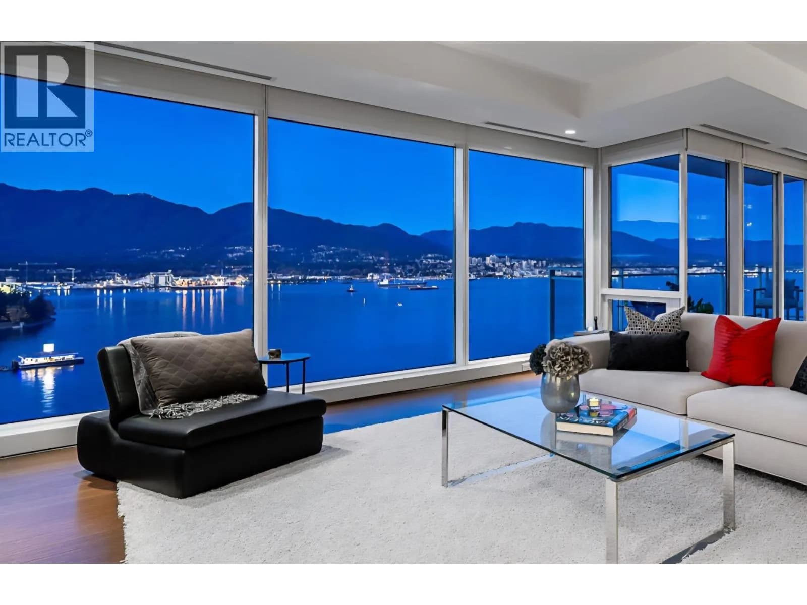 #2202 1139 W CORDOVA STREET, Vancouver, BC photo 3