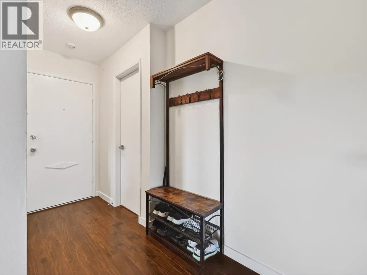 #211 6340 BUSWELL STREET, Richmond, BC photo 3