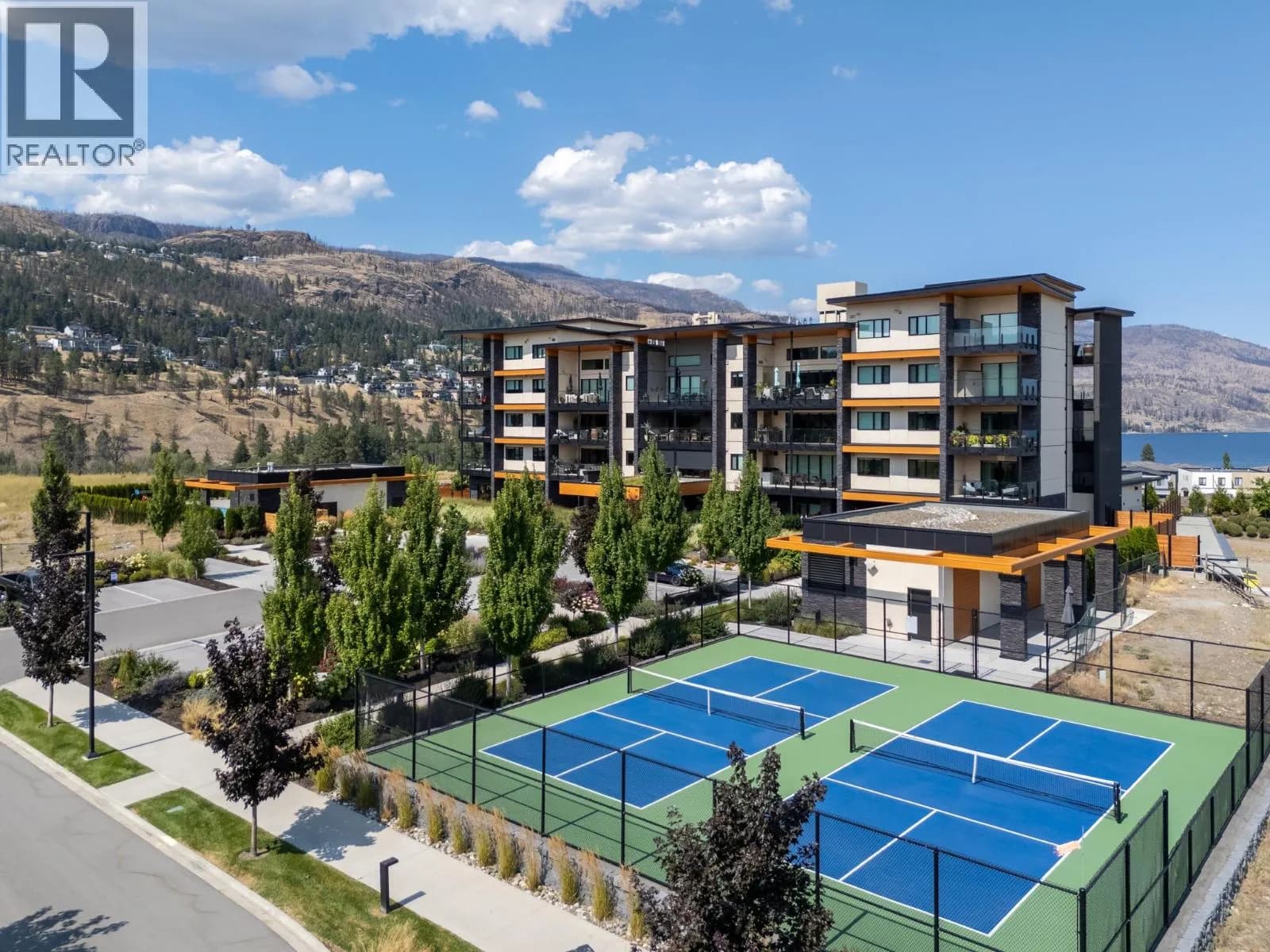 #3207 3000 Ariva Drive, West Kelowna, BC photo 1