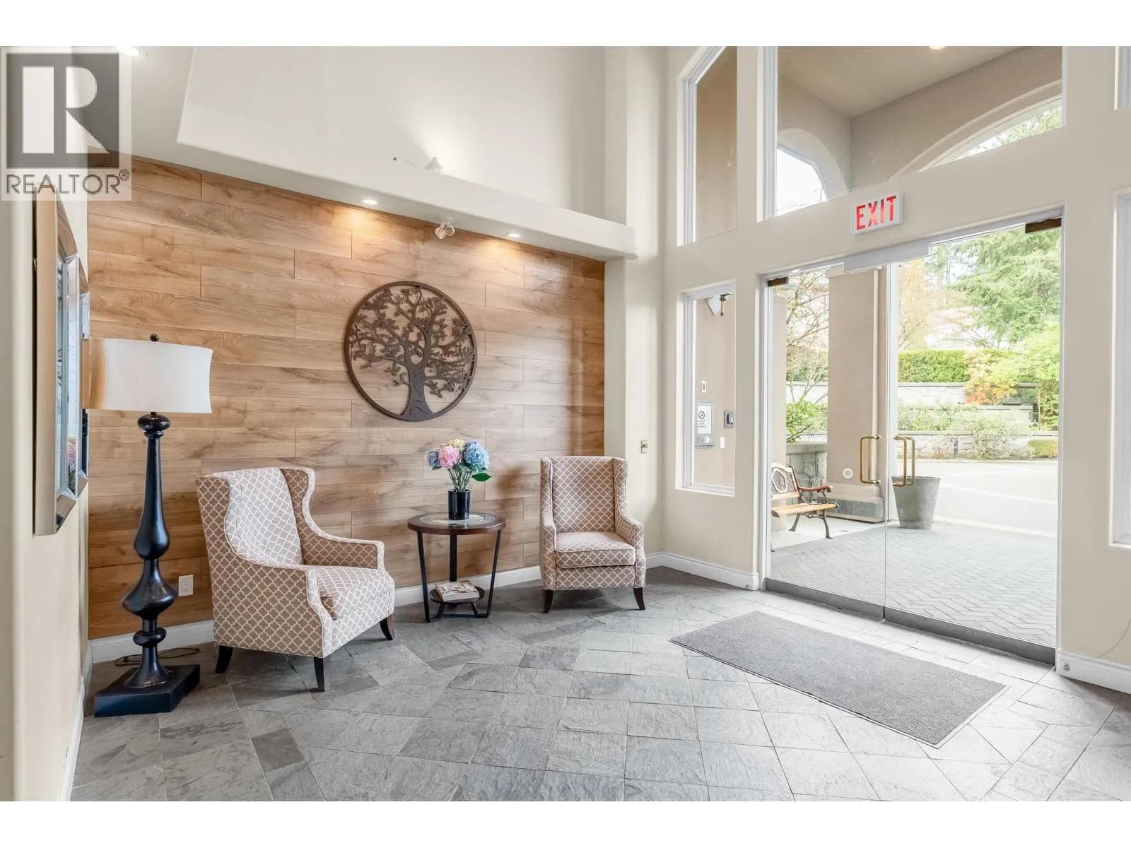 #109 3280 PLATEAU BOULEVARD, Coquitlam, BC photo 3