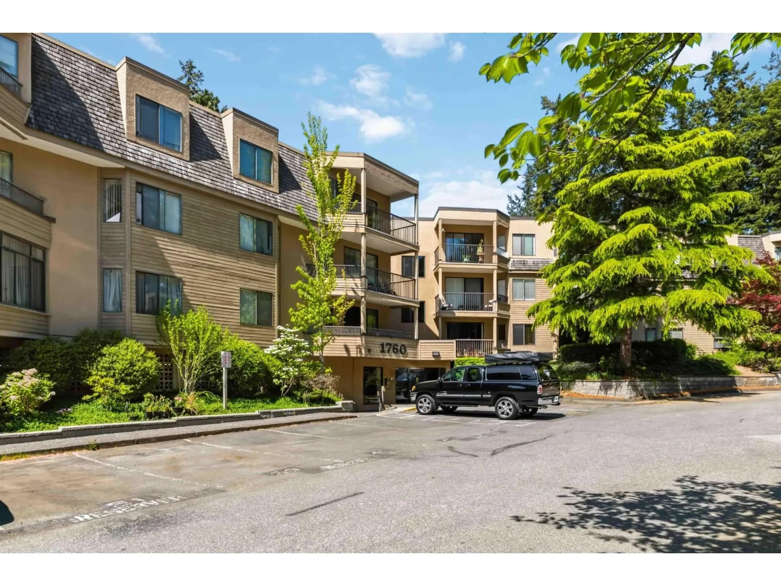 #214 1760 SOUTHMERE CRESCENT CRESCENT, Surrey, BC photo 3