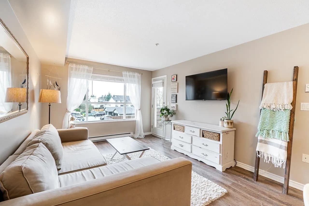 5465 203 STREET, Langley
