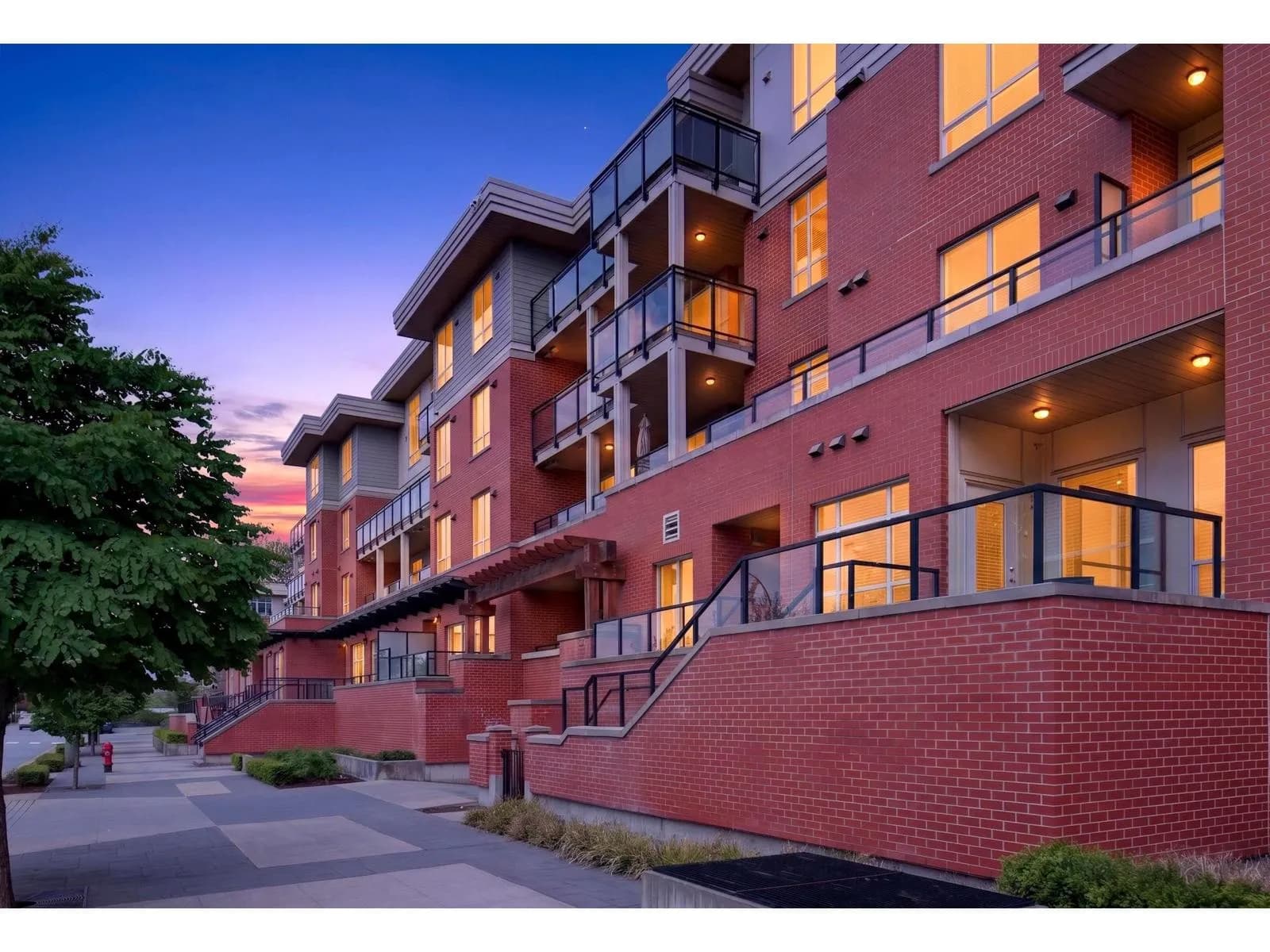 20211 66 AVENUE, Langley