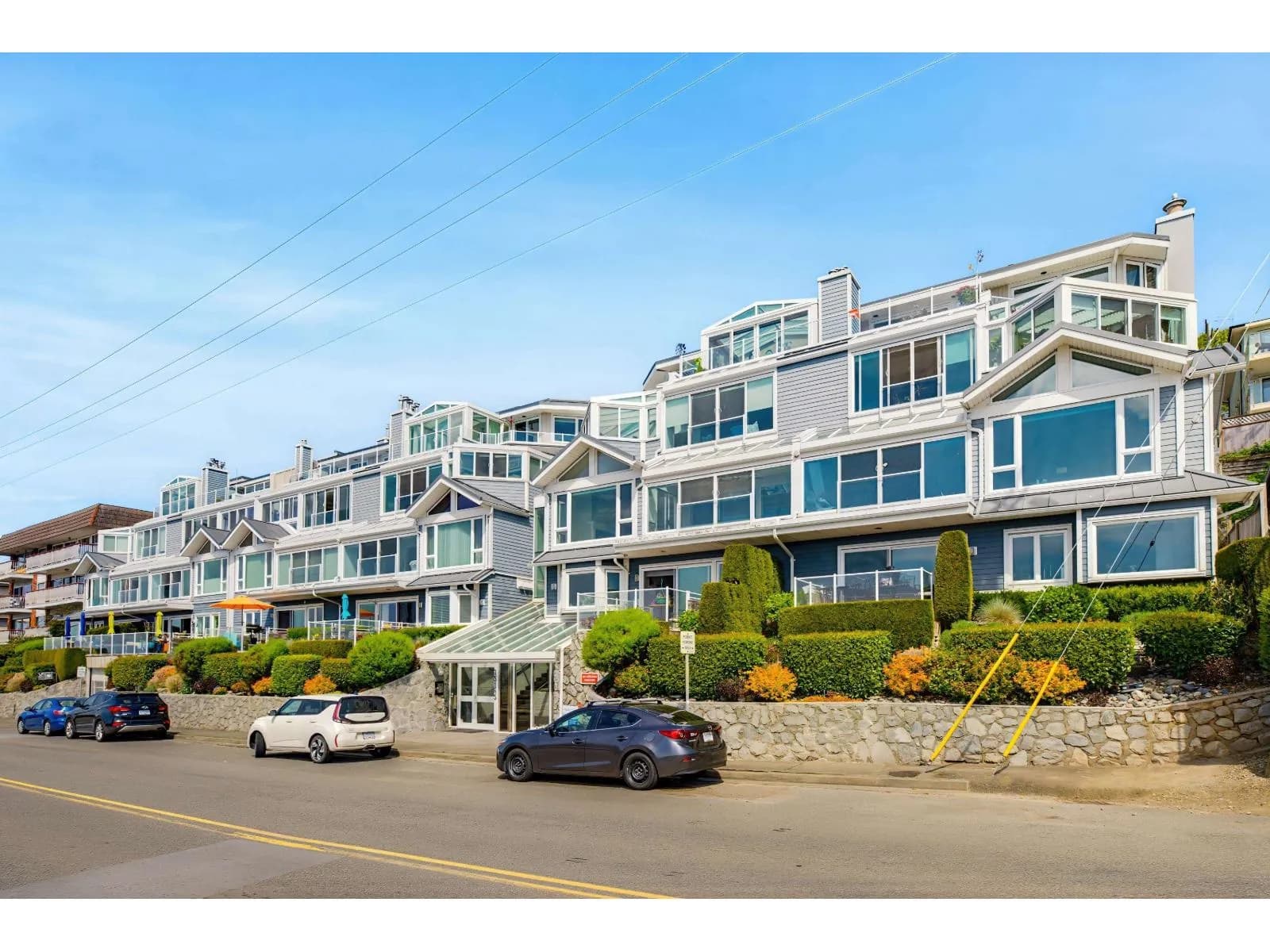 #105 15165 MARINE DRIVE, White Rock, BC photo 2