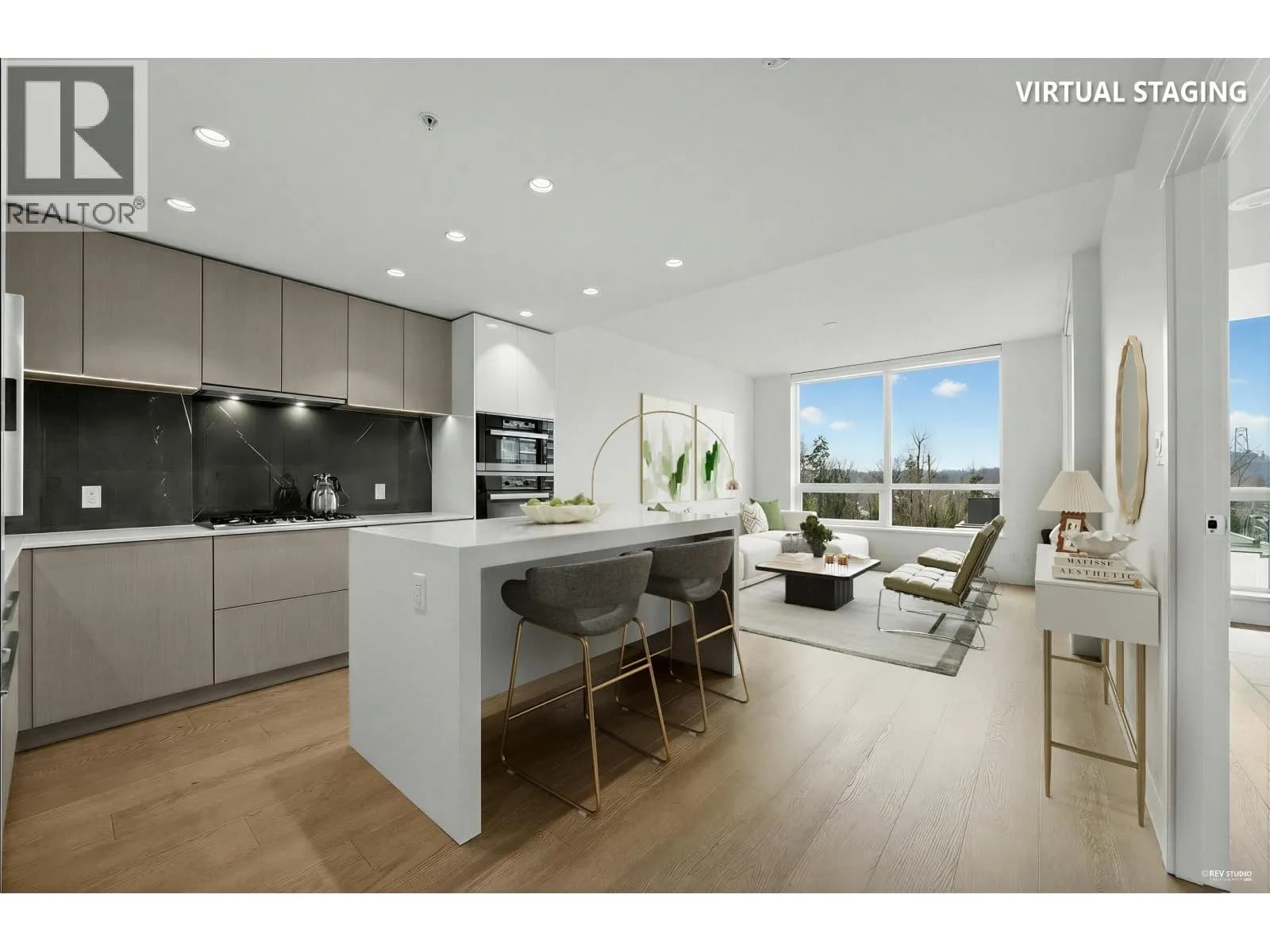 1675 LIONS GATE LANE, North Vancouver