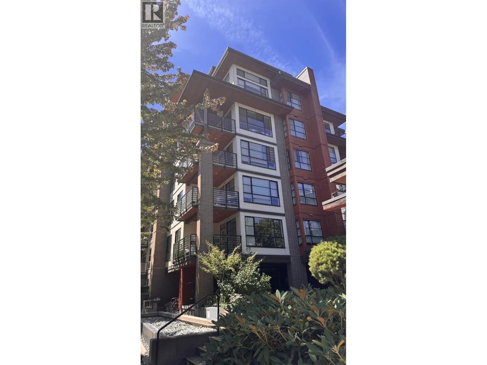 5983 GRAY AVENUE, Vancouver