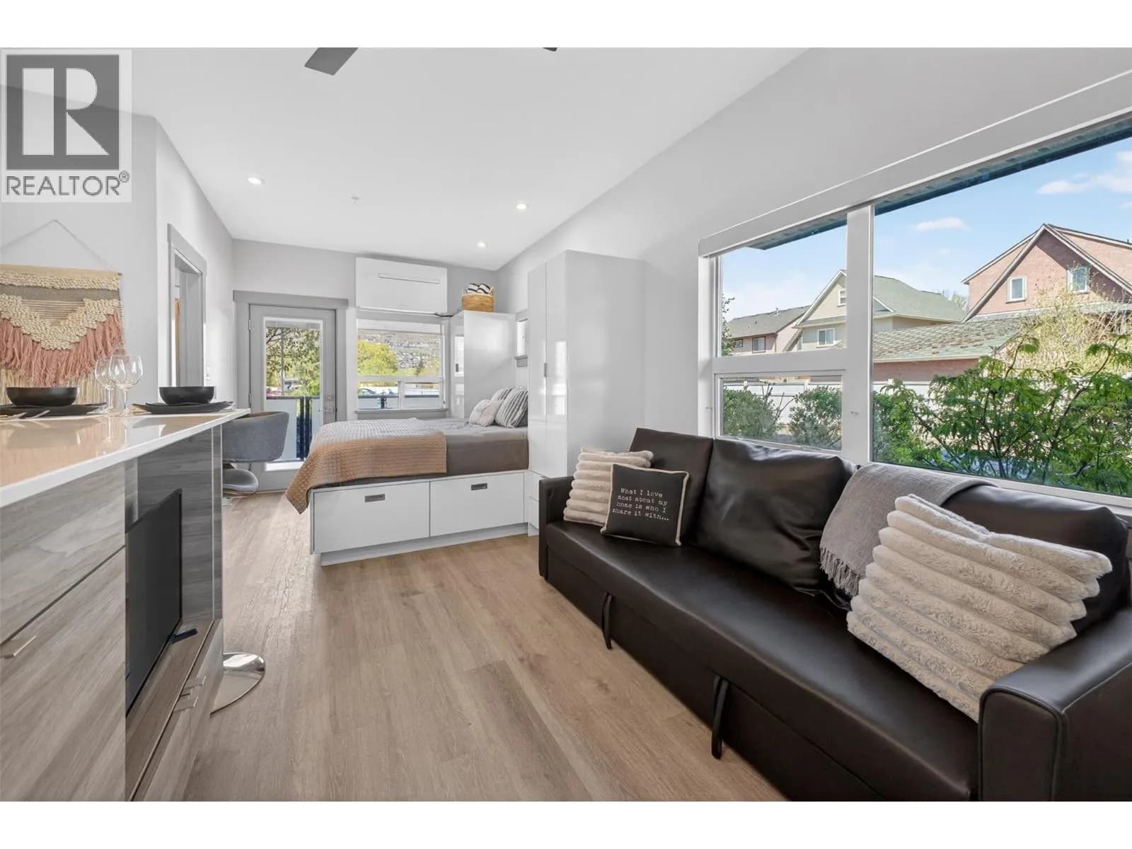 #114 2555 Lakeshore Road, Vernon, BC photo 3