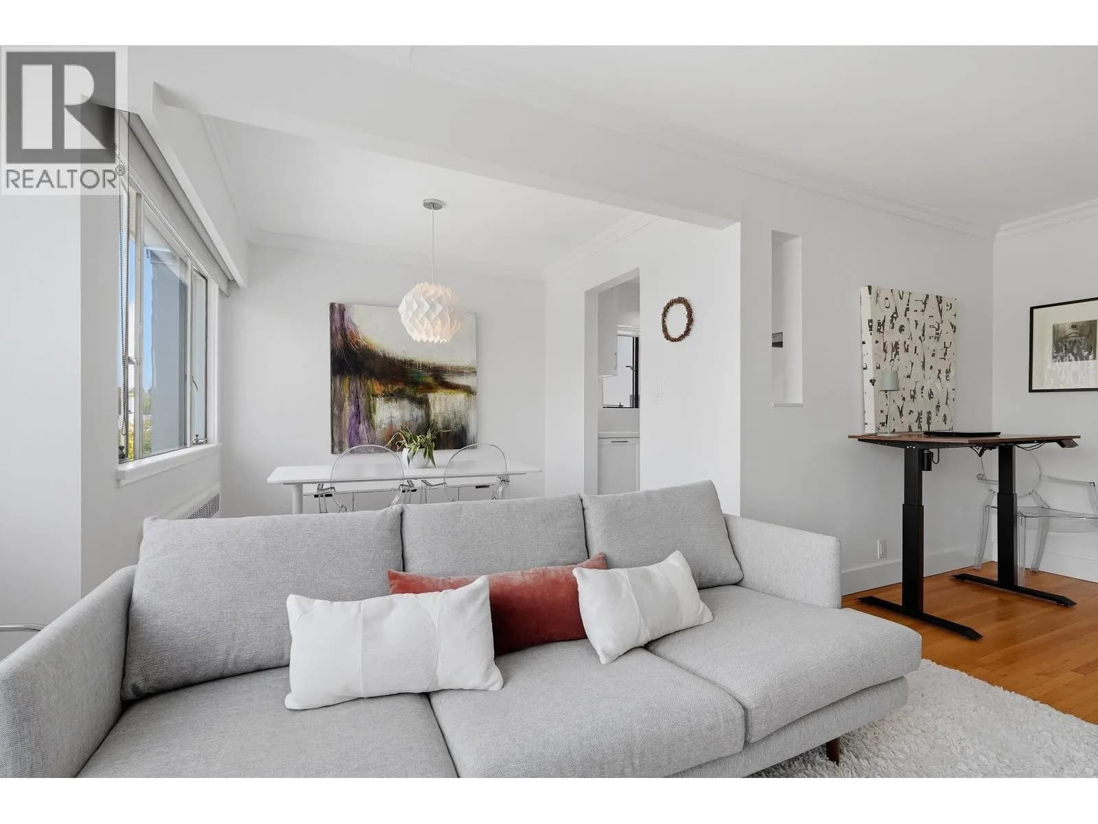 #8 2255 W 40TH AVENUE, Vancouver, BC photo 5