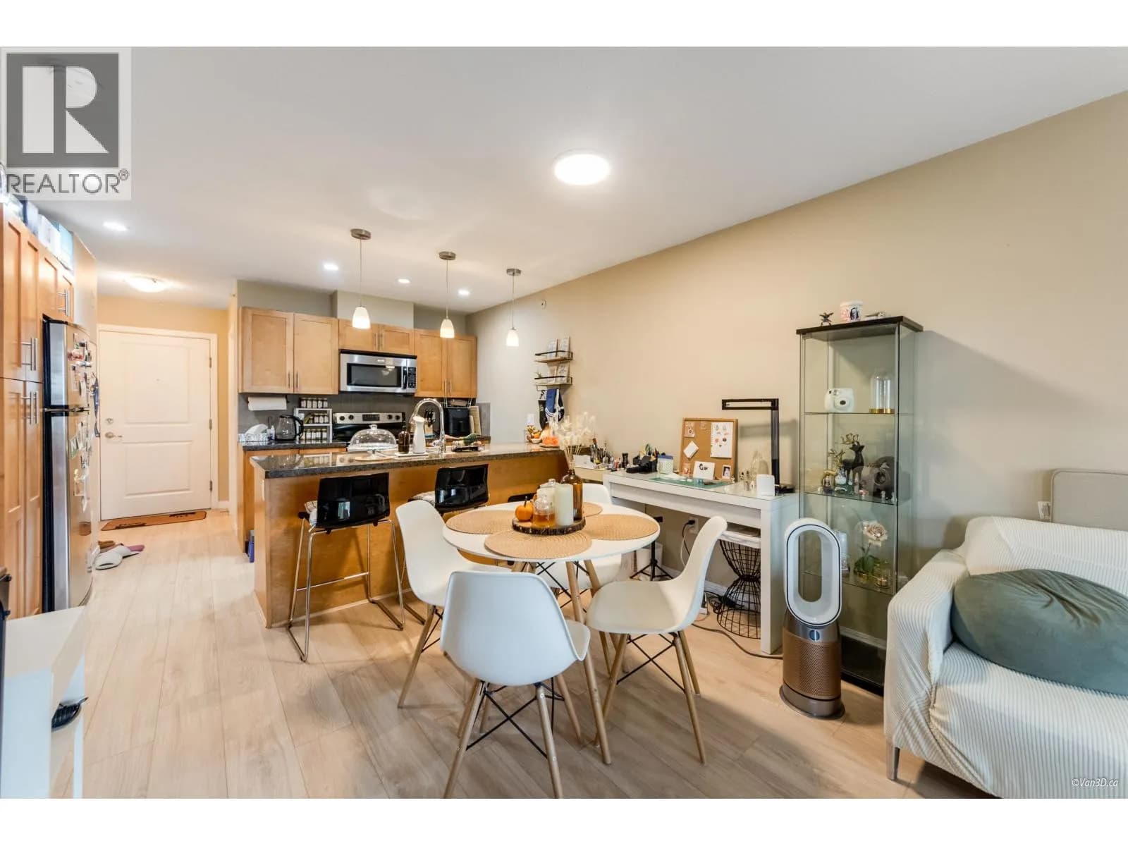 #307 5000 IMPERIAL STREET, Burnaby, BC photo 4
