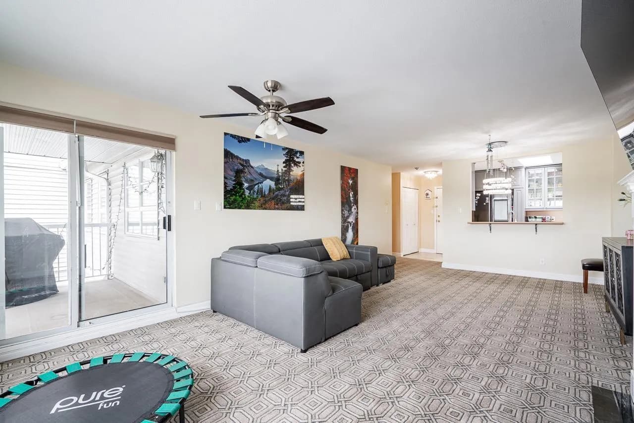 #306 9763 140 STREET, Surrey, BC photo 5
