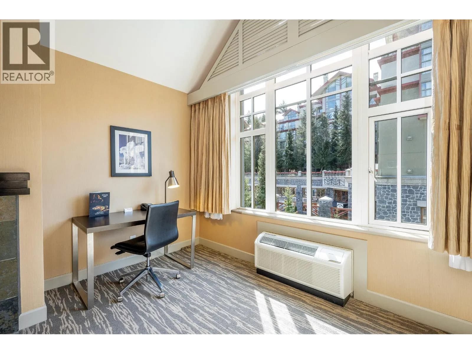 #560 4050 WHISTLER WAY, Whistler, BC photo 2
