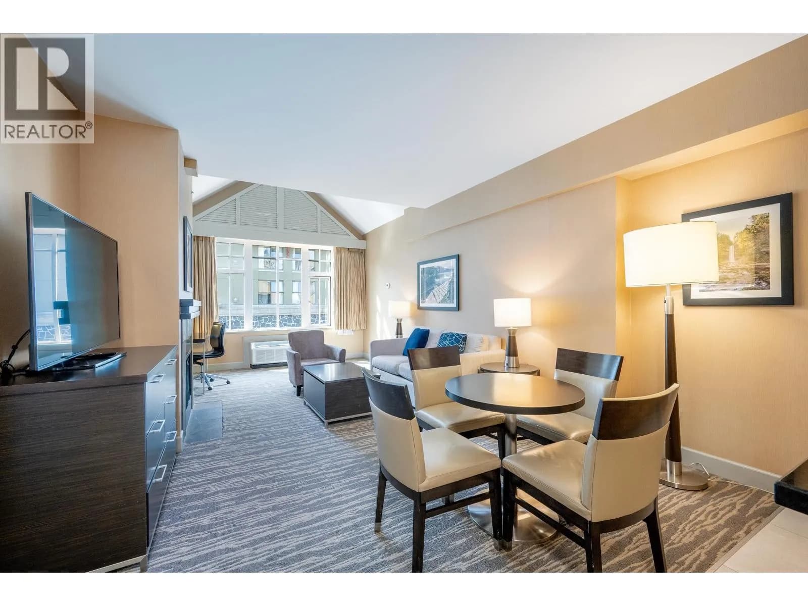 #560 4050 WHISTLER WAY, Whistler, BC photo 5