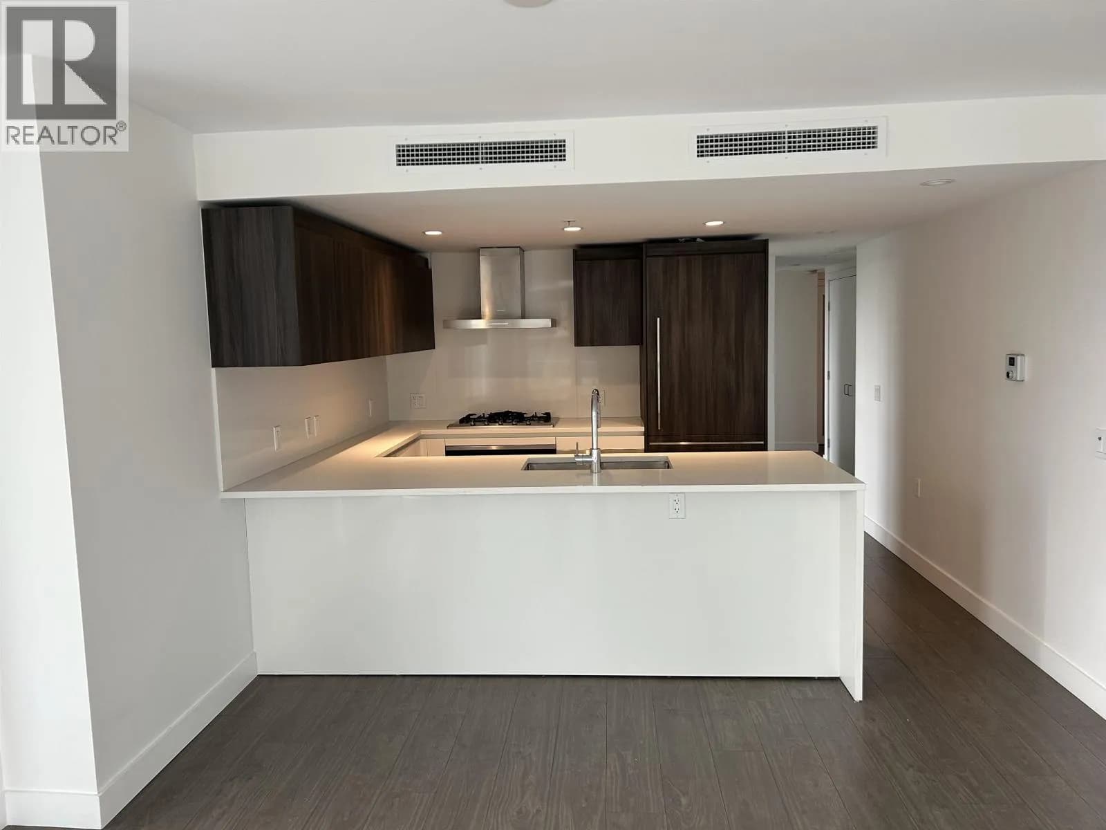 #519 6328 NO. 3 ROAD, Richmond, BC photo 5